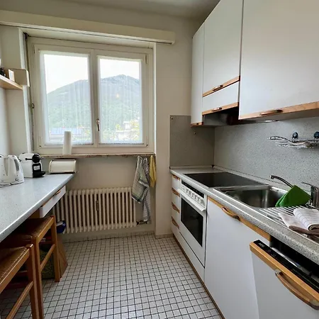 Lucia Apartament *